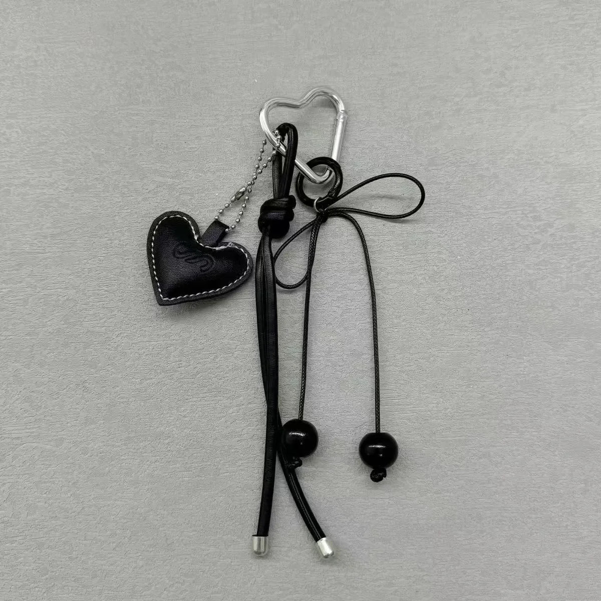 Fashionable Heart Leather Rope Keychain