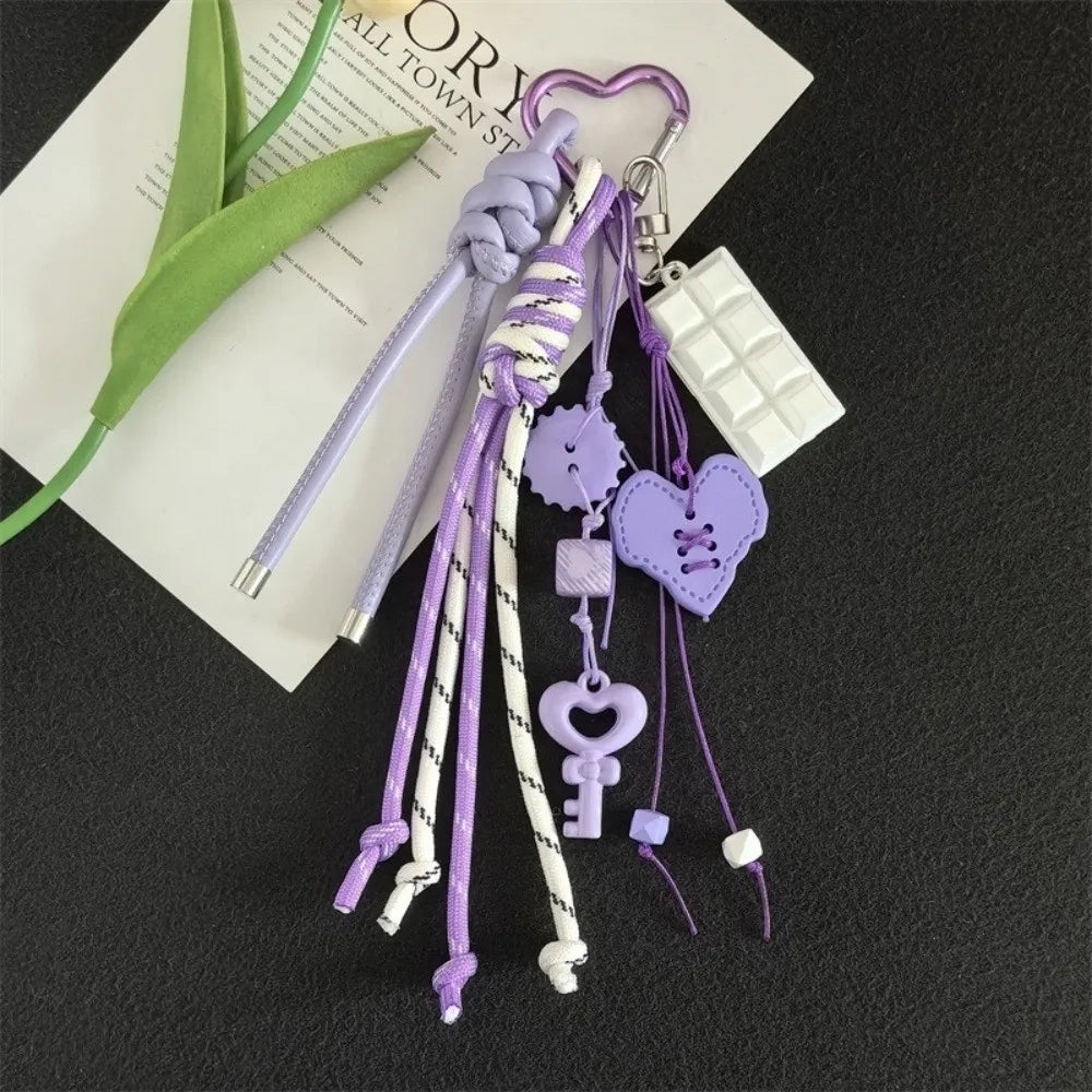 Fashionable Heart Leather Rope Keychain