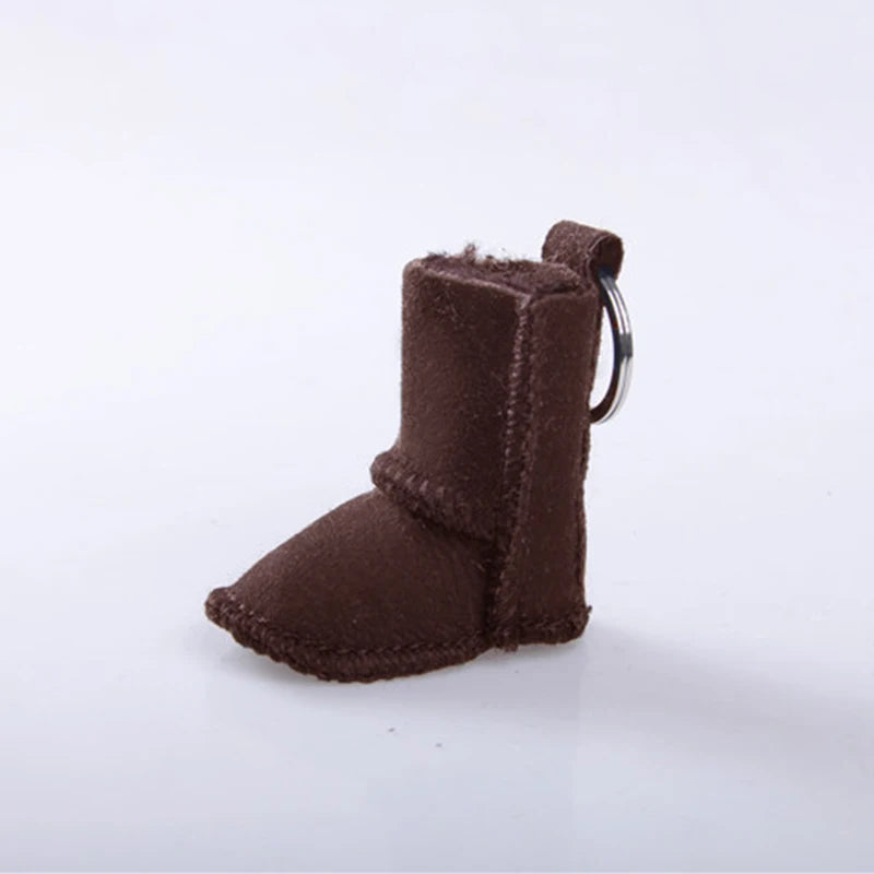 Stylish Geometric PU Leather Star Keychain