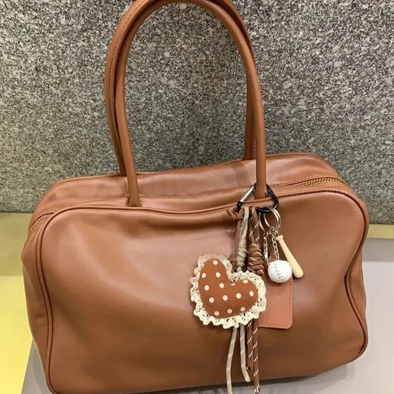 Cartoon Love Pendant Keychains